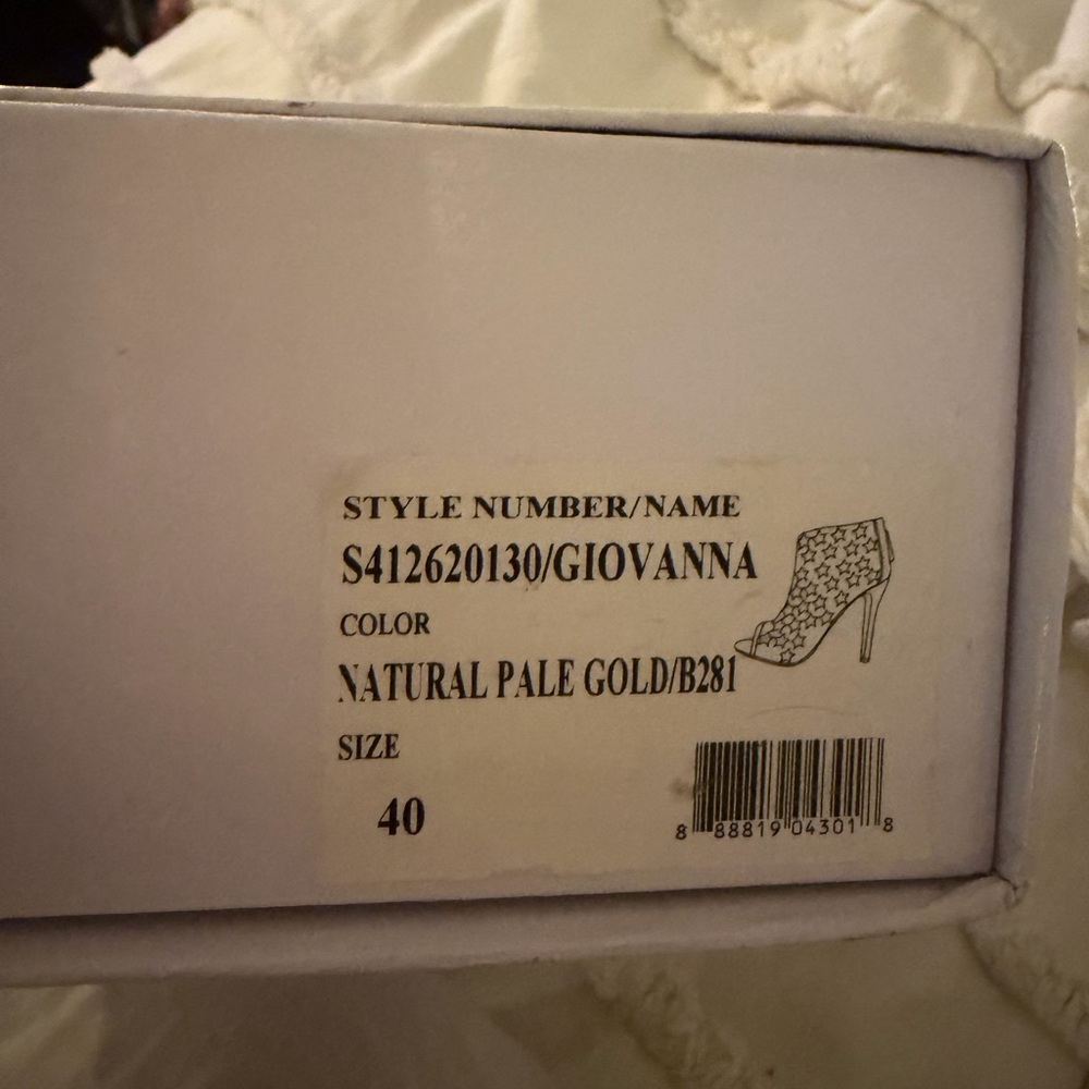 Alice + Olivia Gold Star Peep Toe Giovanna Boots - Picture 7 of 7
